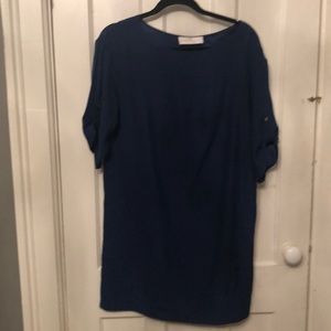 100% silk body skimming shift dress